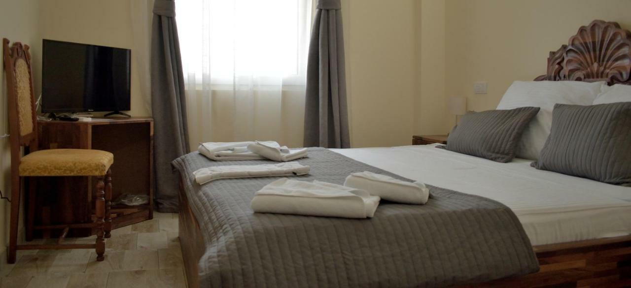 Hotel "Vir" Velika Plana Zewnętrze zdjęcie