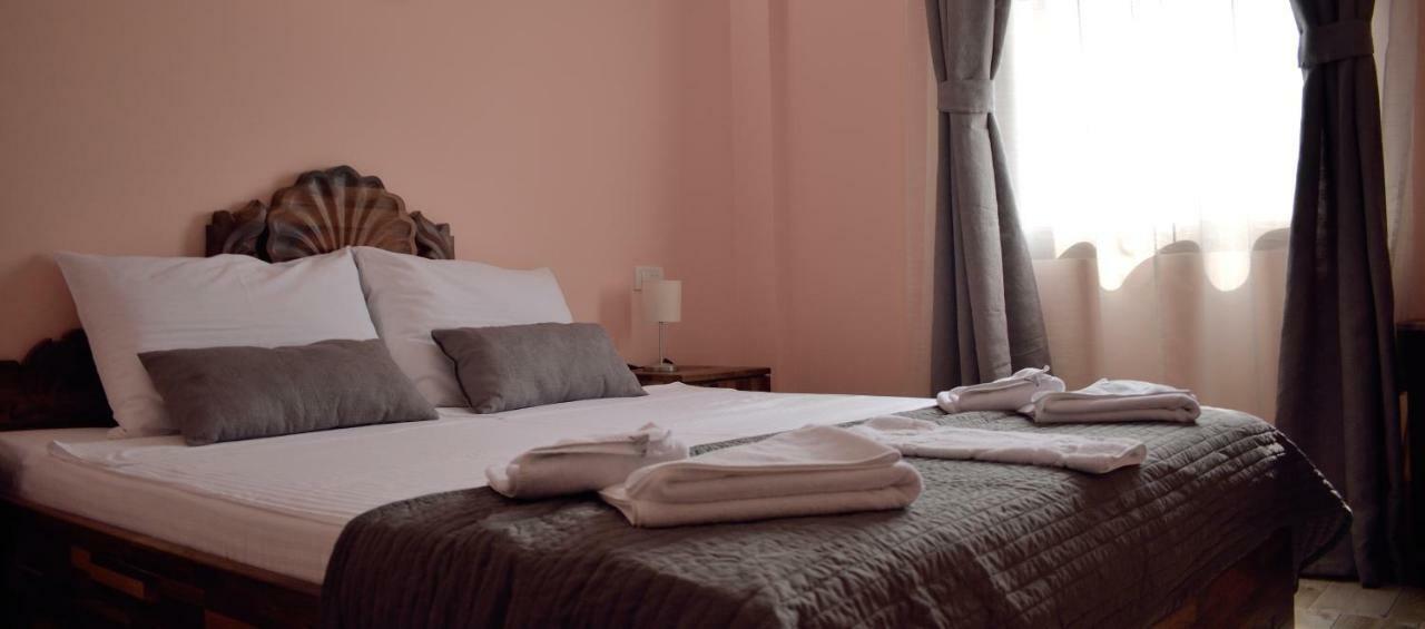 Hotel "Vir" Velika Plana Zewnętrze zdjęcie